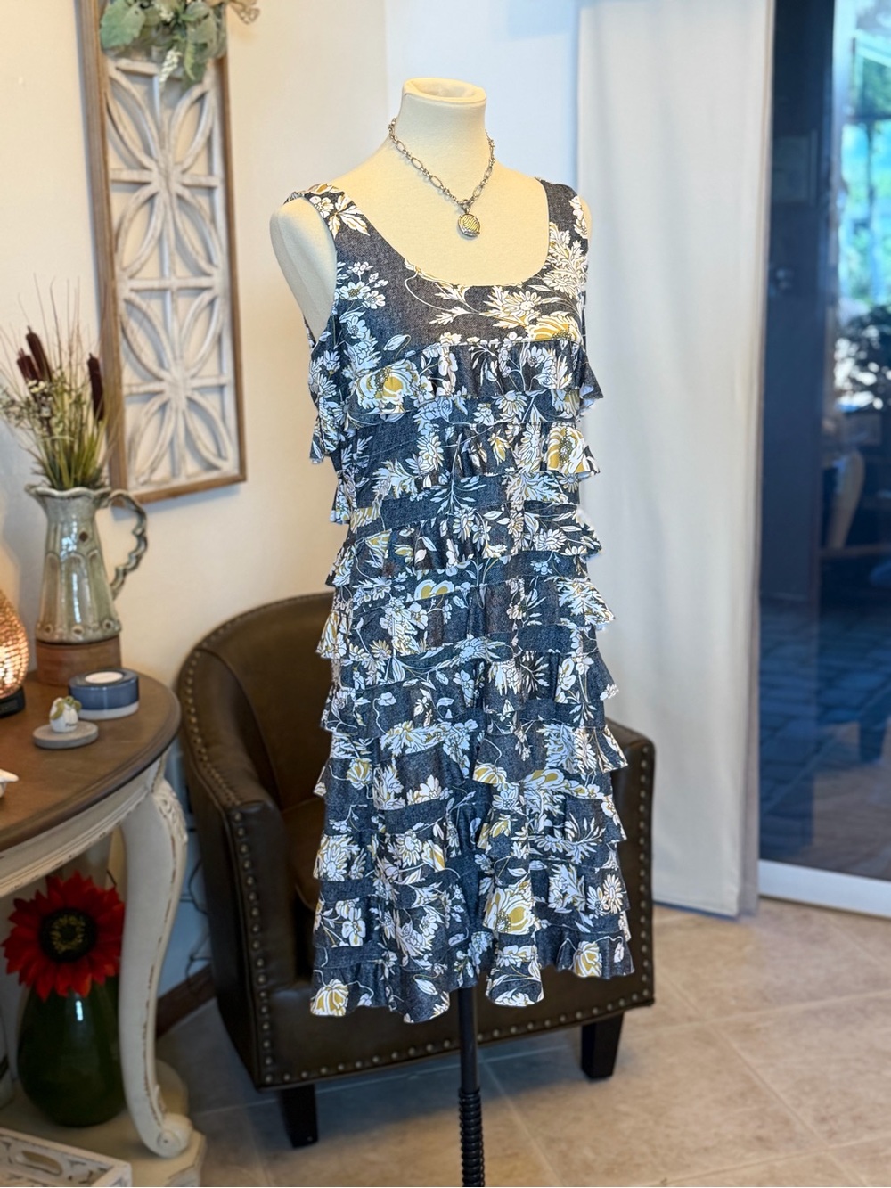 Tango mango ruffle dress nwt large